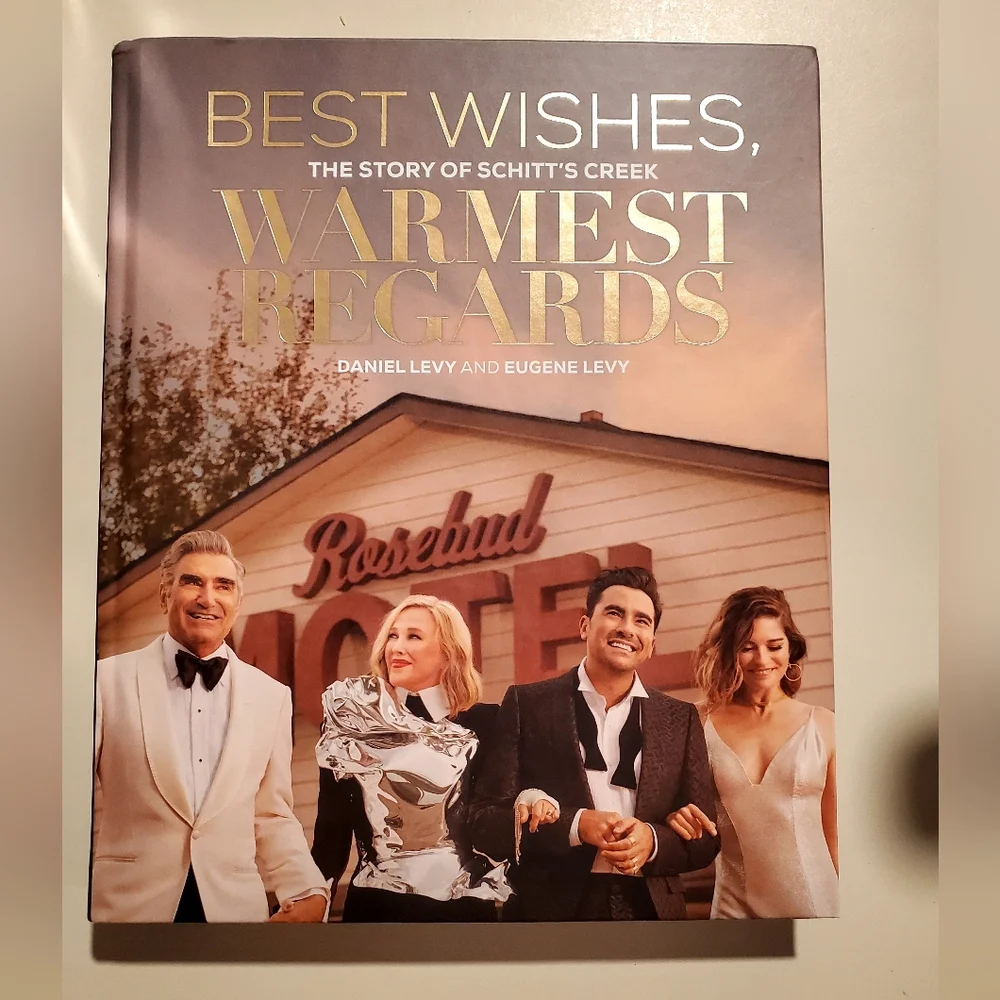 BRAND NEW IN BOXES!!! 8 FUNKO POPS & BOOK!!! FABULOUS SCHITT'$ CREEK BUNDLE!!! - Picture 10 of 13